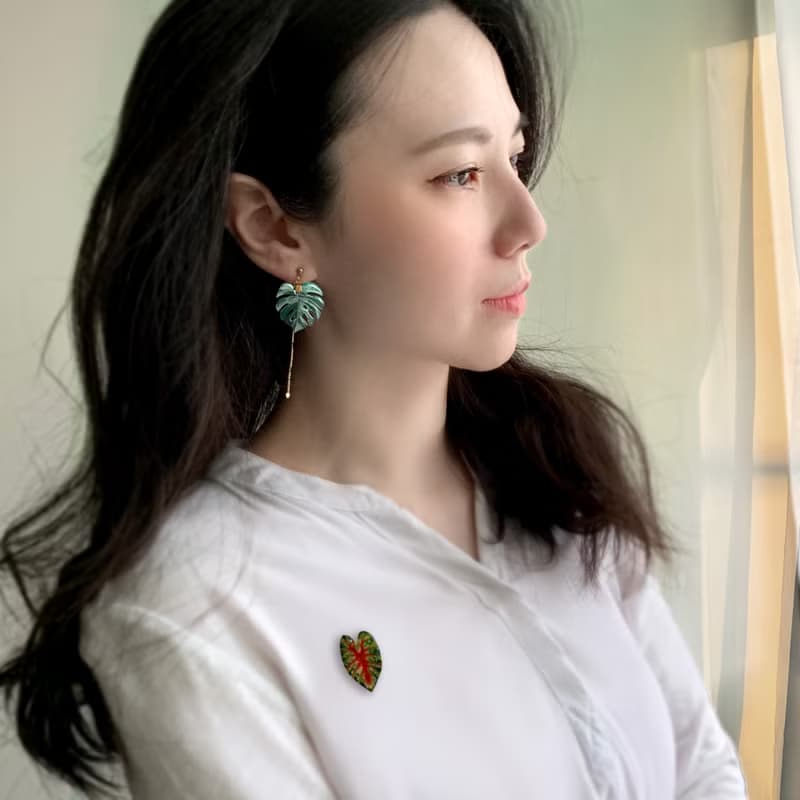 耳環 龜背芋 觀葉 植物 樹脂 水鑽 銀飾 耳夾  禮物 禮盒 情人節