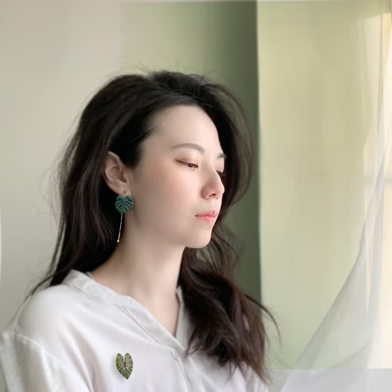 耳環 龜背芋 觀葉 植物 樹脂 水鑽 銀飾 耳夾  禮物 禮盒 情人節