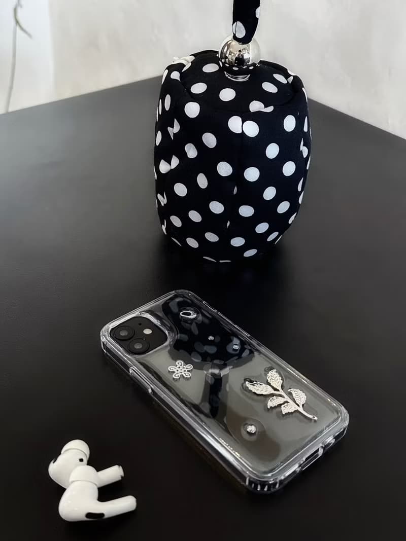 自然和宇宙樹脂手機殼