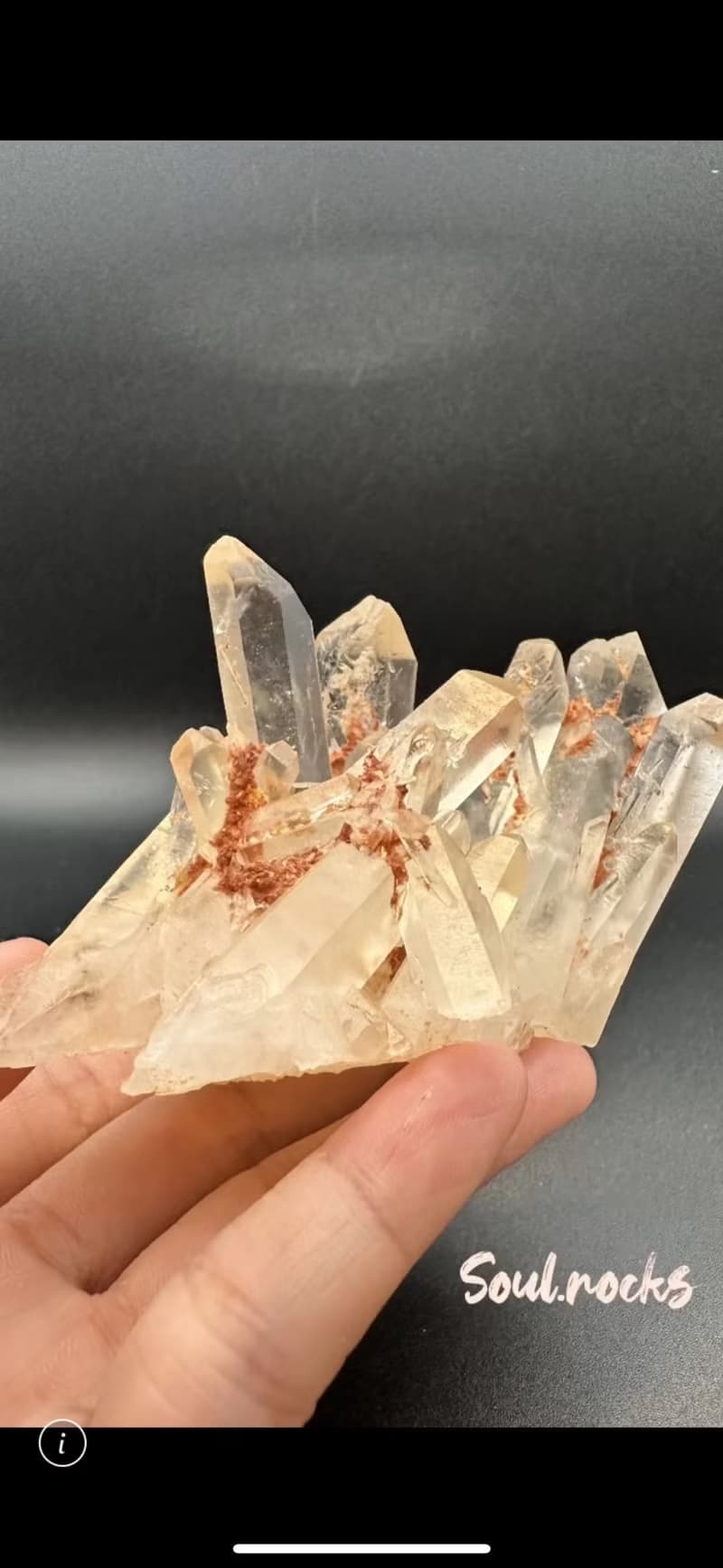 馬達加斯加仙粉白水晶晶簇