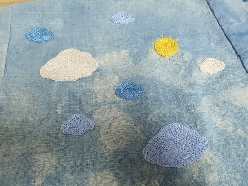 手工刺繡開衫、狐狸、松樹、雲