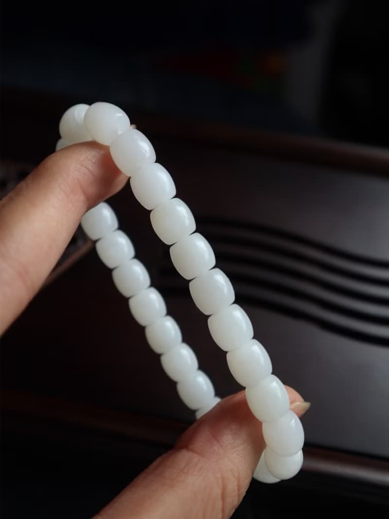 天然和田玉羊脂玉手鏈老型珠和田玉手鏈脂份好玉質細膩平安喜樂