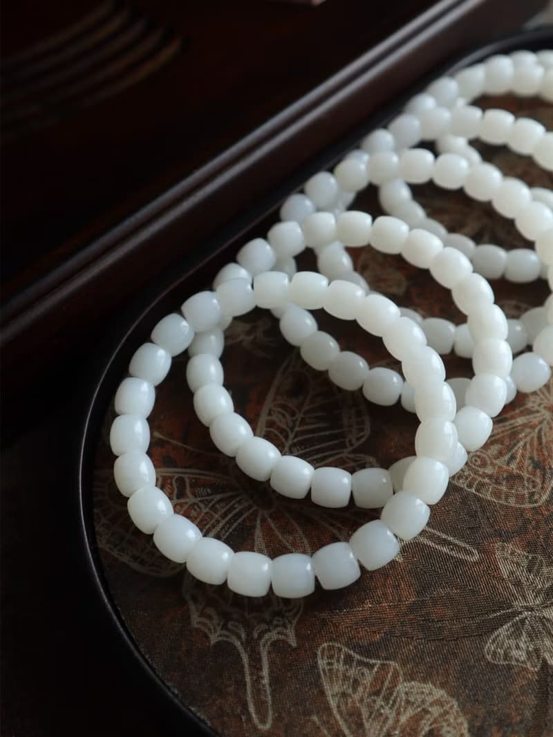 天然和田玉羊脂玉手鏈老型珠和田玉手鏈脂份好玉質細膩平安喜樂