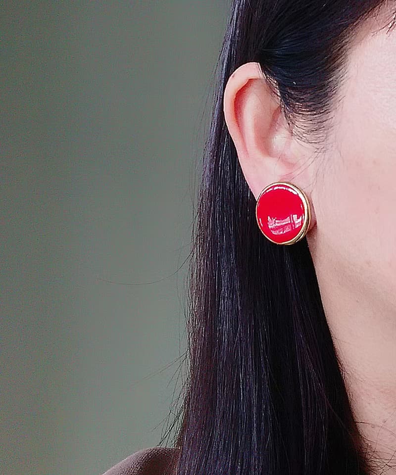vintage jewelry  時尚圓形金邊紅琺瑯 夾式耳環