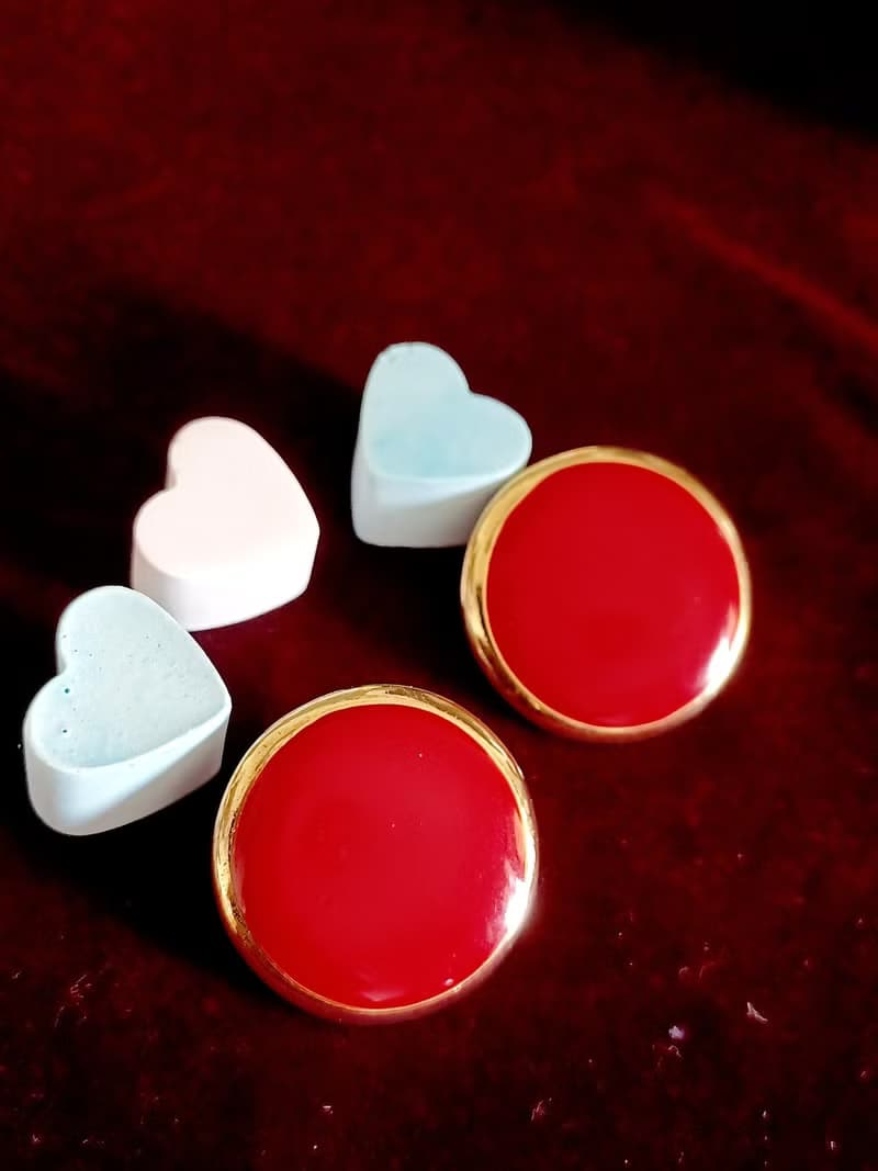 vintage jewelry  時尚圓形金邊紅琺瑯 夾式耳環