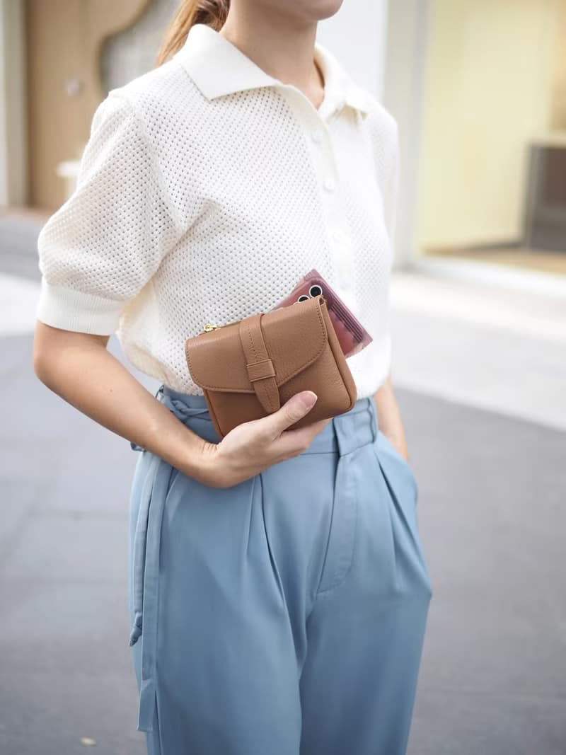 Khloe (Oak brown): Micro bag, Short wallet, Crossbody bag, Cow Leather wallet
