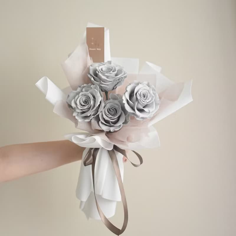 /淺灰永生玫瑰花束(大)/生日 七夕 情人節 求婚 教師節 畢業花