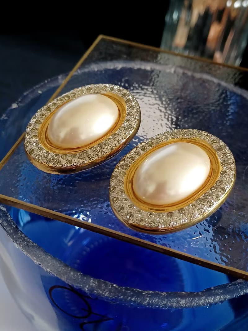 vintage jewelry  典雅萊茵蛋型仿珠 夾式耳環