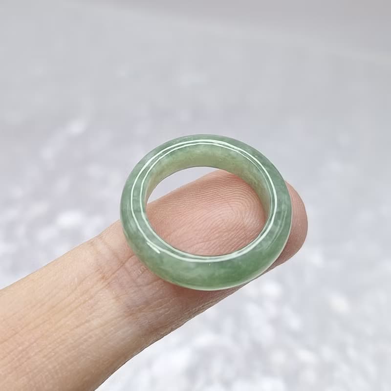 滿綠雪花 起冰戒指 玉戒 國際圍8 內徑15.1 | 天然緬甸玉A貨翡翠