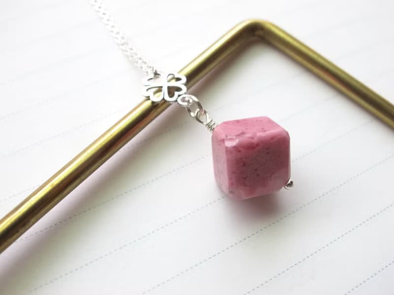 薔薇輝石 925純銀【幸運的薔薇】立體造型天然石項鍊款 加強心輪