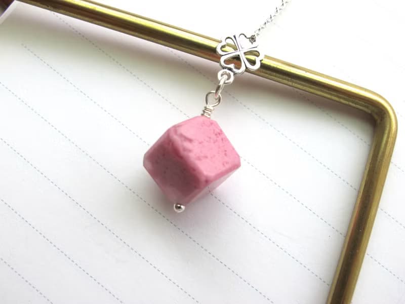 薔薇輝石 925純銀【幸運的薔薇】立體造型天然石項鍊款 加強心輪