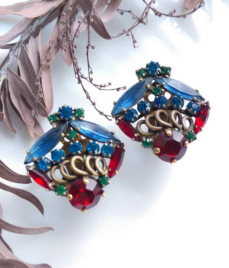 Vintage Jewelry 西洋古董飾品 WEISS 藍紅調 優雅萊茵 夾式耳環