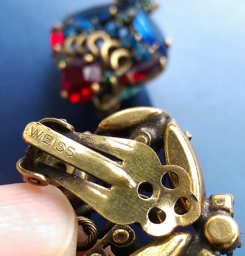 Vintage Jewelry 西洋古董飾品 WEISS 藍紅調 優雅萊茵 夾式耳環