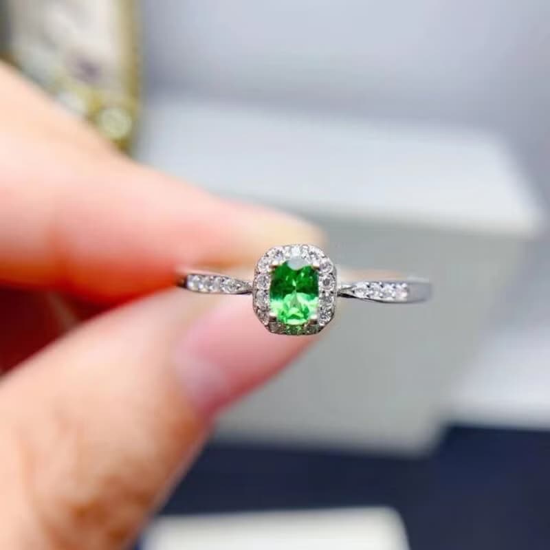 Tsavorite Garnet Ring, Genuine Tsavorite Garnet, Green Garnet Ring, Gifr For Her