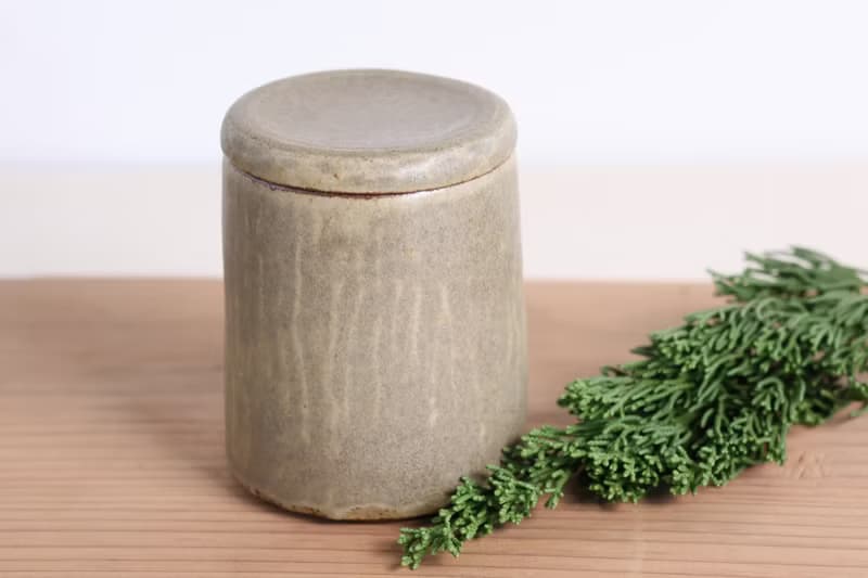 墨綠葡萄灰小罐