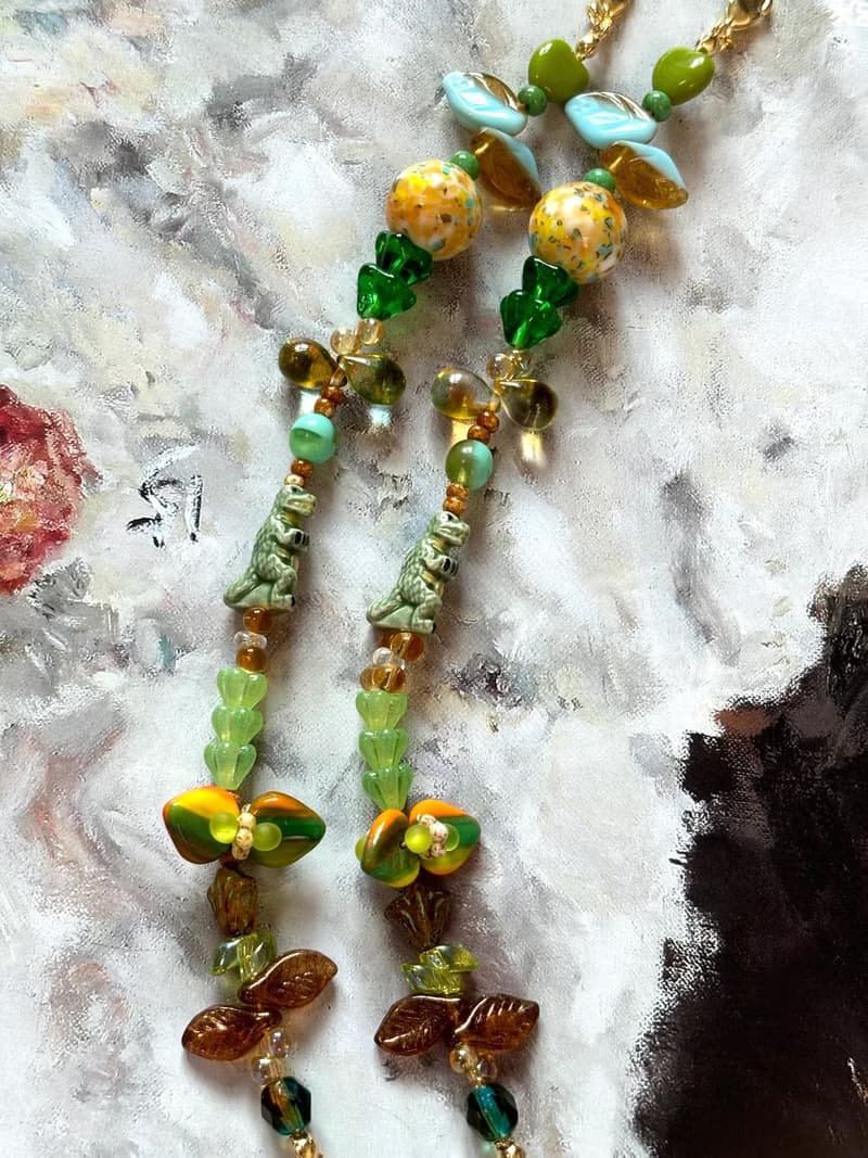 恐龍玩球 手鍊 捷克琉璃珠 手作手鍊 動物手鍊 串珠手鏈
