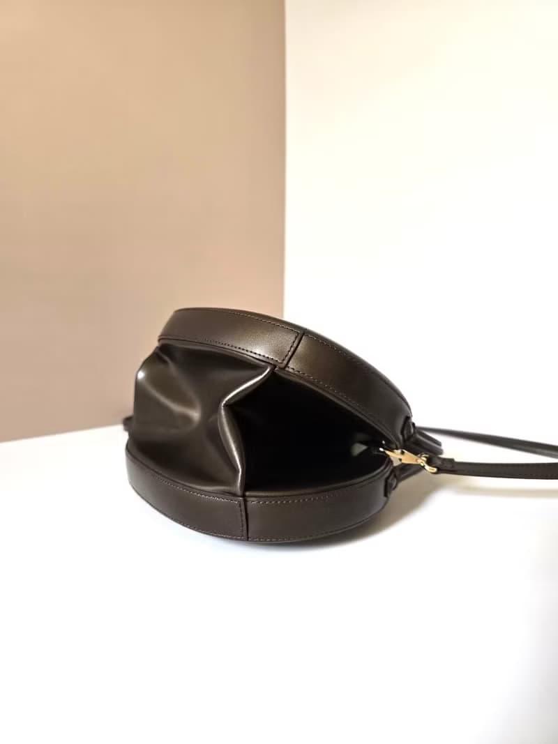 絕版中古 Loewe博物館蛋蛋包 側背包 斜背包 皮革包 單肩包 二手