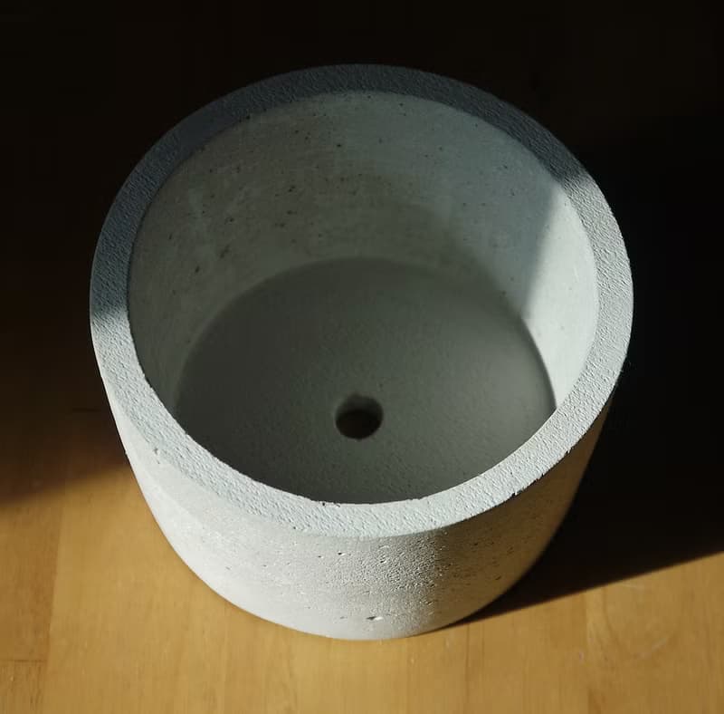 水泥圓花器