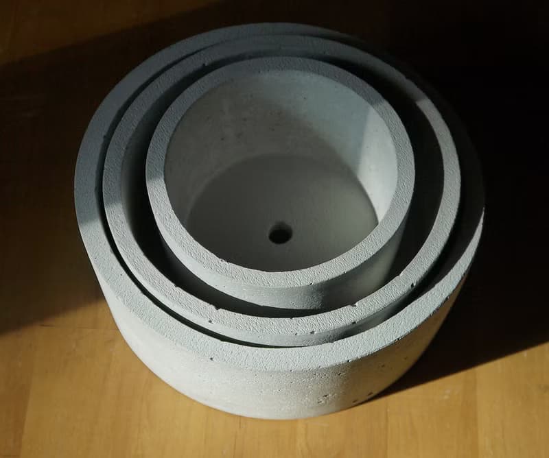 水泥圓花器