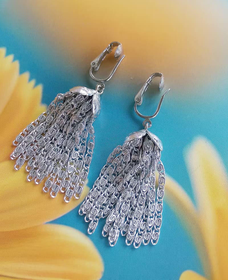 Vintage Jewelry 西洋古董飾品 SARAH COV 銀色調 流蘇 夾式耳環