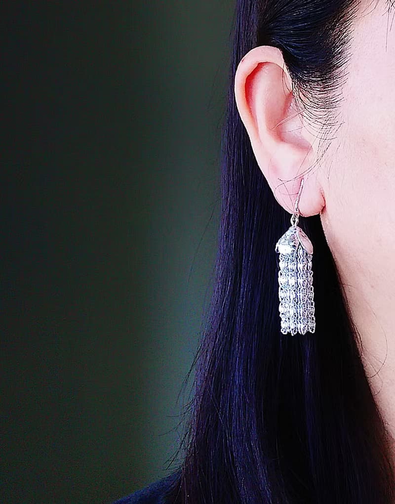 Vintage Jewelry 西洋古董飾品 SARAH COV 銀色調 流蘇 夾式耳環