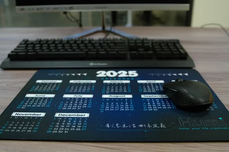 【Humi_2025年曆滑鼠墊】桌墊/辦公桌墊/交換禮物/新年禮物