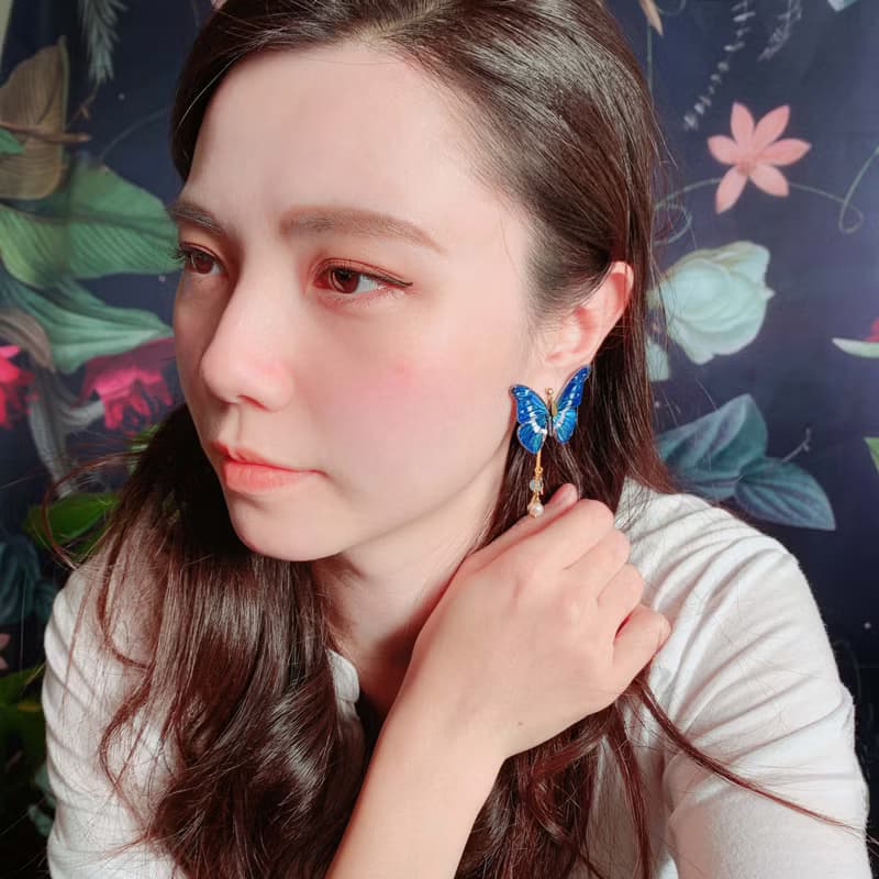 耳環 光明女神閃蝶 刺繡 蝴蝶 手工 珍珠 耳夾 生日  禮物