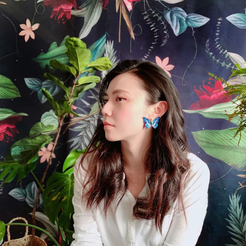 耳環 光明女神閃蝶 刺繡 蝴蝶 手工 珍珠 耳夾 生日  禮物