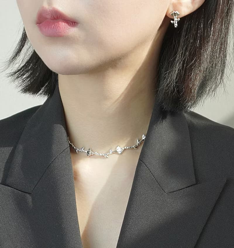 (925 Sterling Silver) Flower earrings