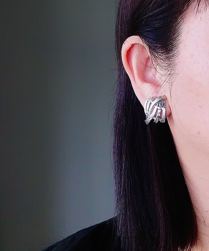 Vintage Jewelry 西洋古董飾品 STAR 銀色調 簍空幾何 栓式耳環