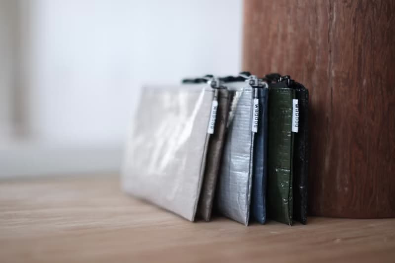 【2TONE mini wallet】3つの収納 超軽量撥水 ポリエチレン ミニウォレット