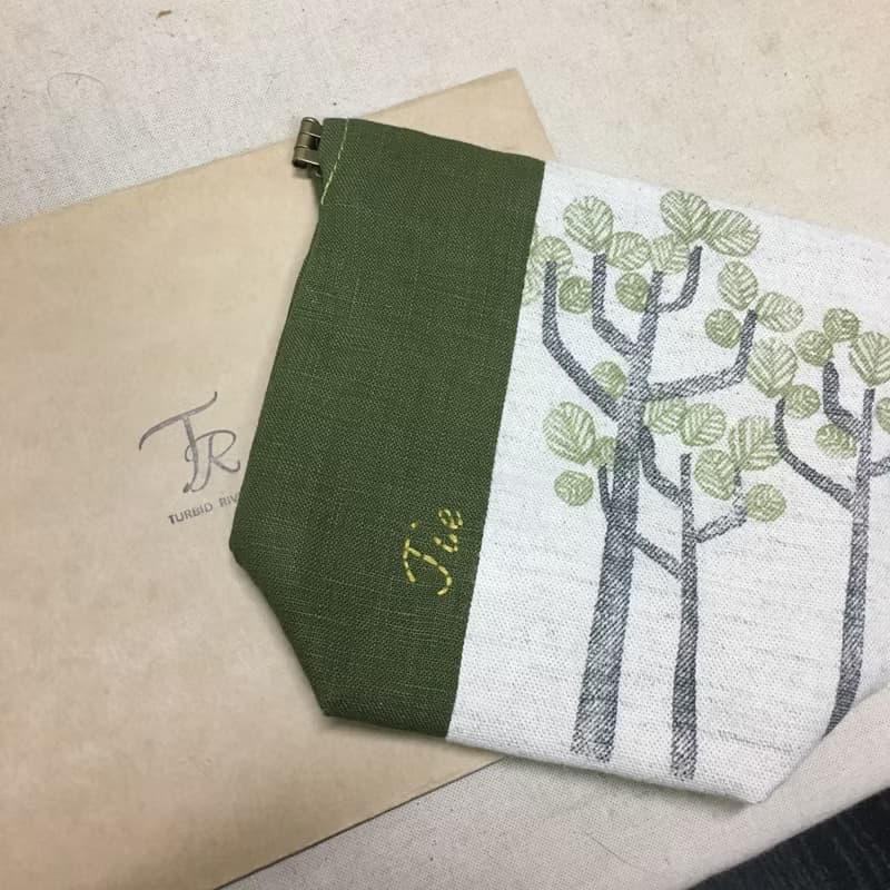 加購商品 英文姓名刺繡 限八字內 餐具包 鑰匙包 收納包 口金適用