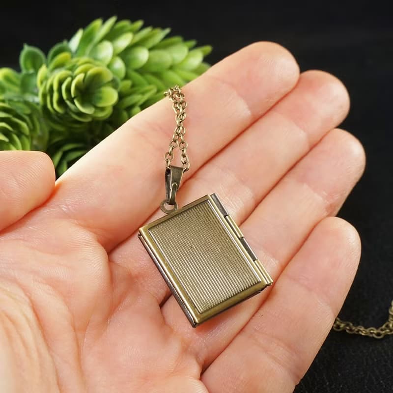Steampunk Locket Necklace Rectangle Watch Parts Gears Pendant Necklace Jewelry