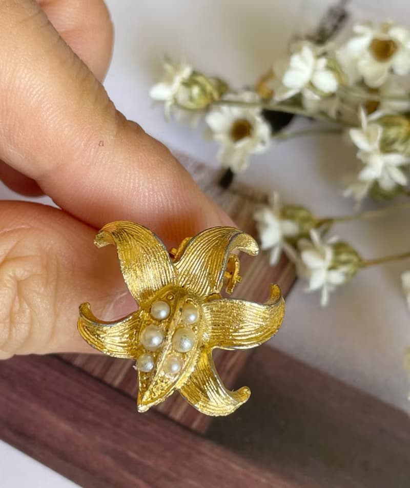 老又好古董珠寶 Vintage 金色海星星星珍珠夾式耳環 C352