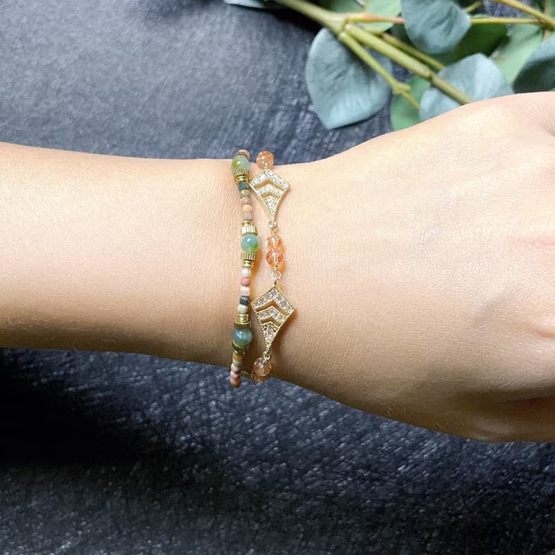 VIIART。碎花布。阿拉善水草瑪瑙黃銅手環|天然石彩玉日系手鍊