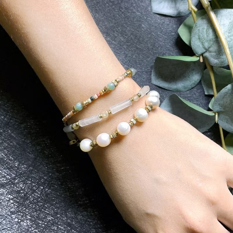 VIIART。碎花布。阿拉善水草瑪瑙黃銅手環|天然石彩玉日系手鍊