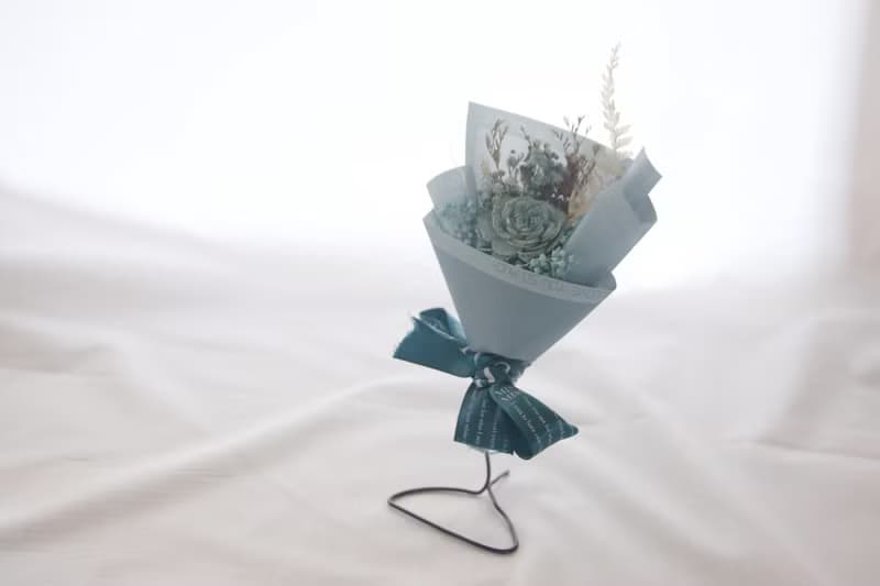 【典雅藍小花束盒】經典系列 I 乾燥花 I 永生花 I 禮物 I 精品 I