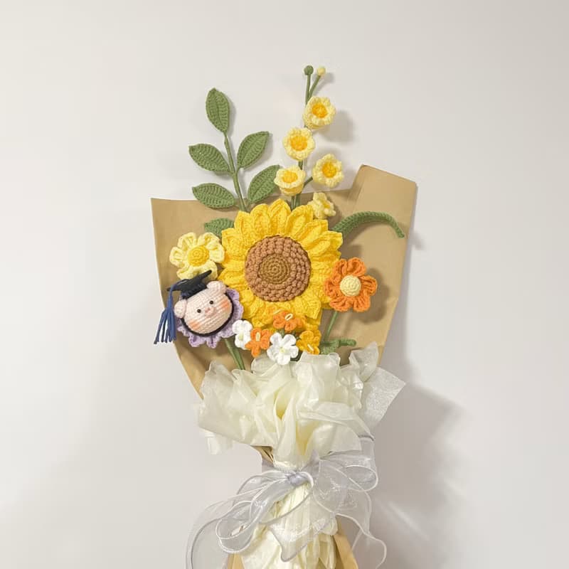 鈎針編織畢業豬豬向日葵花束