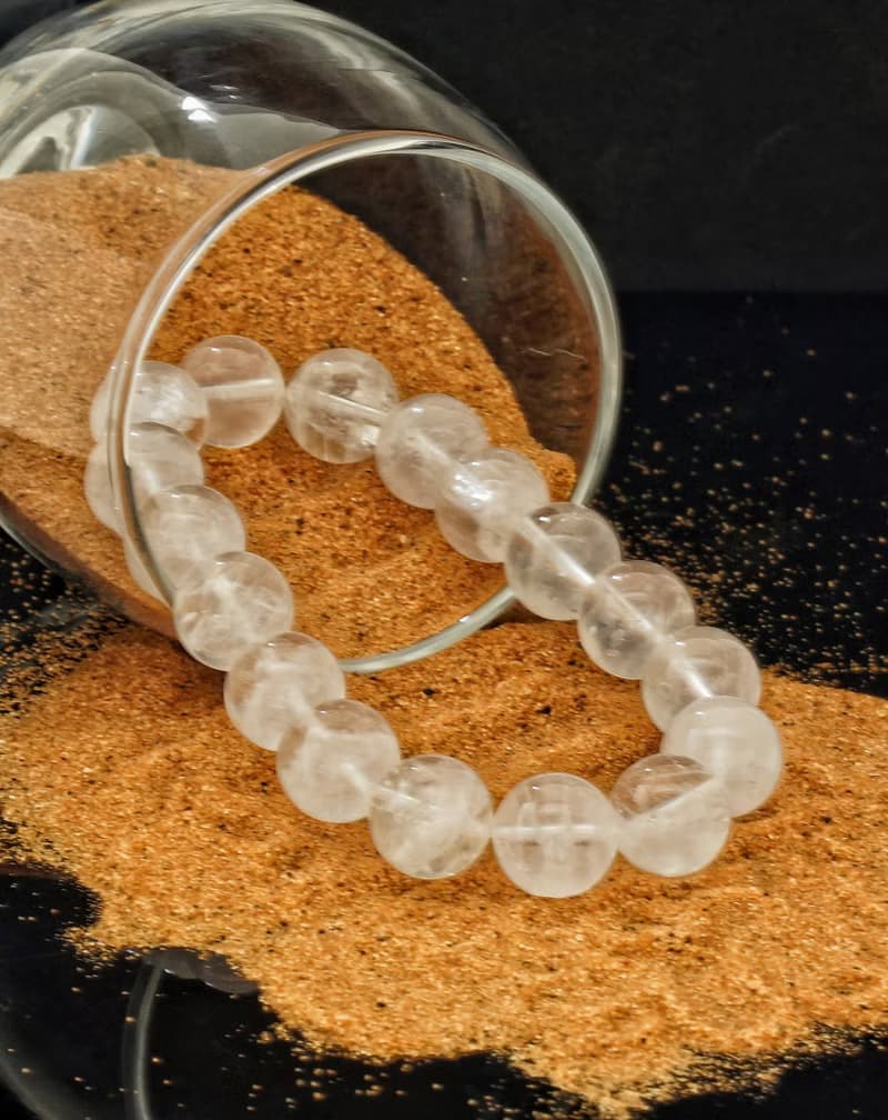 白幽靈 12.3mm 水晶手鍊 ( HKA9211 )