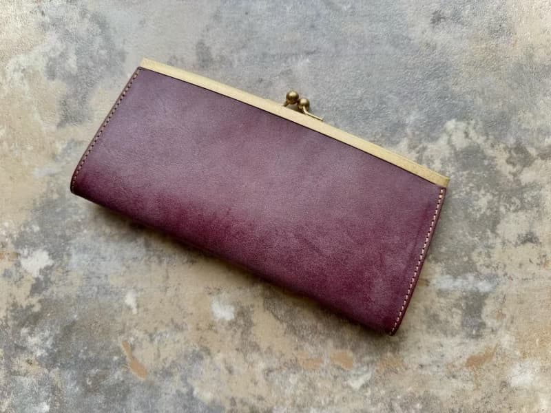 浮足口金の薄型長財布　smart プルーニャ