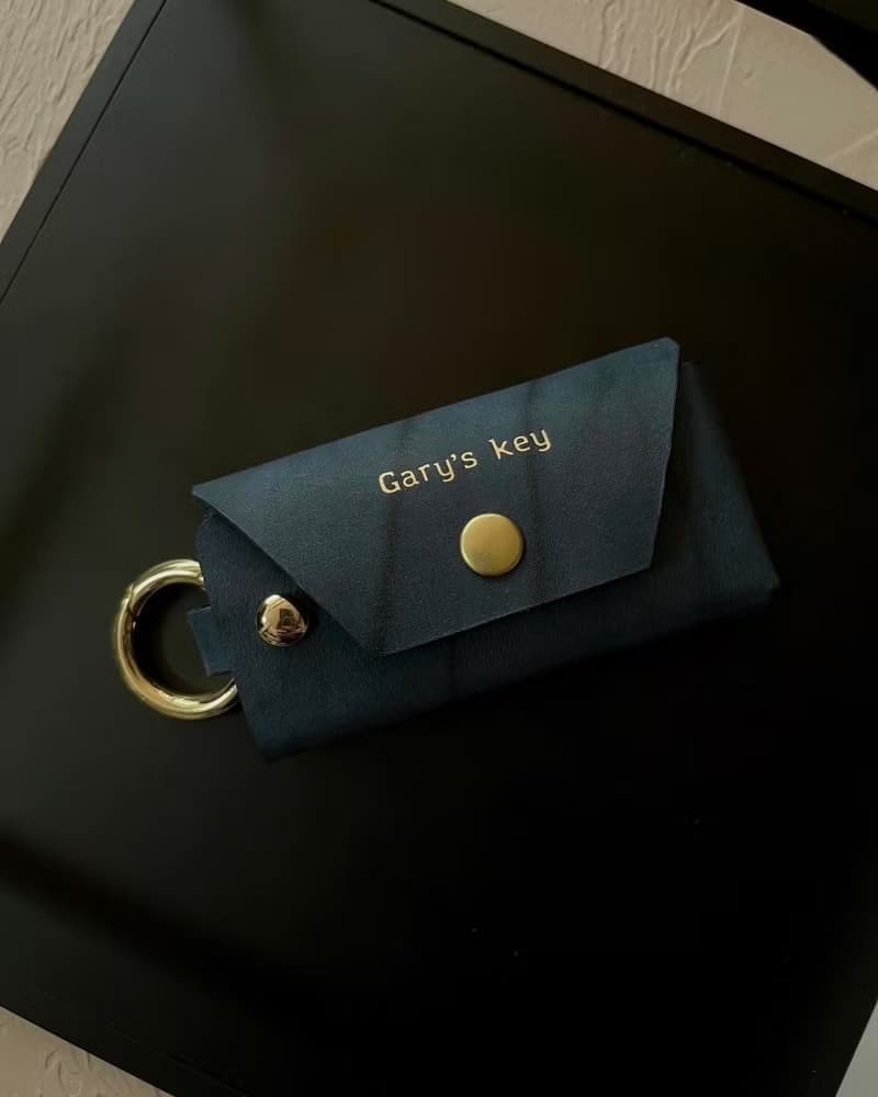 植鞣皮革經典鑰匙包－深藍紋