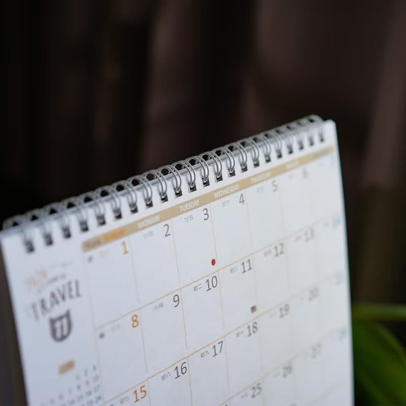 2026桌曆-貓貓旅行時光-馬年桌曆-精美盒裝-交換禮物