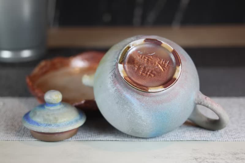 【送禮好物】200ml 柴燒孔雀藍 手拉坯茶壺 鶯歌名家葉敏祥作品