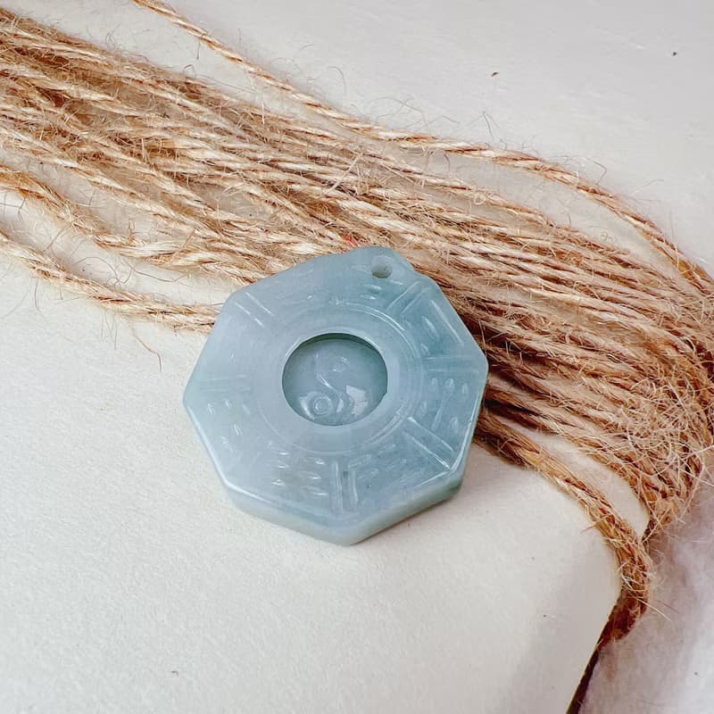 【擋煞‧避邪】飄藍花翡翠八卦項鍊 | 天然緬甸玉A貨翡翠 | 送禮