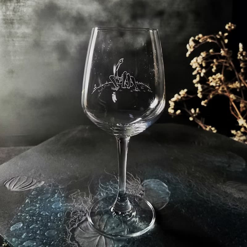 【婚賀對杯】客定手雕 In love 高腳杯對杯 雕圖/免費刻字