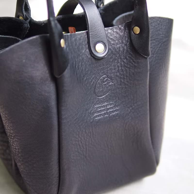 日本手作 摺邊長筒型牛皮側背/手拿包Made in Japan by CHAM