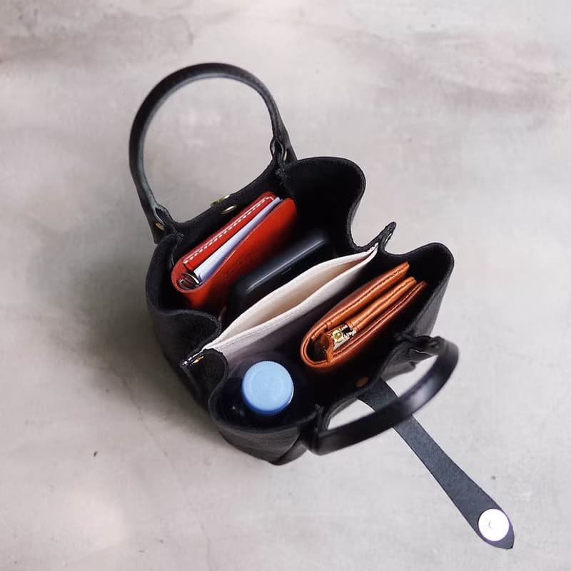 日本手作 摺邊長筒型牛皮側背/手拿包Made in Japan by CHAM