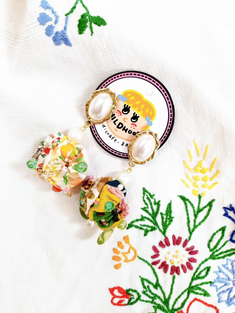 拼布刺繡泡泡球耳環/耳飾