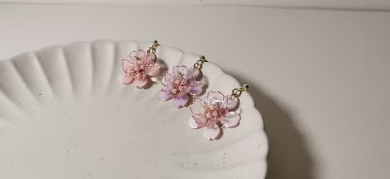 【Veverka】梅香-粉色-樹脂純銀耳環 造花液 水晶花 樹脂花 滴膠