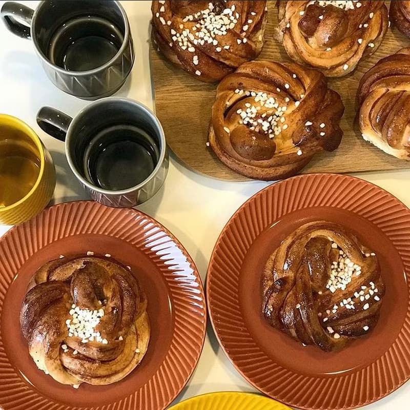 Coffee & More 餐盤20cm 磚紅